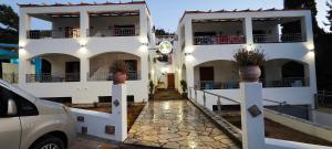 ODYSSEY BY CLIMBING HOUSE - 3hvězdičkové hotely ve městě Mirtéai