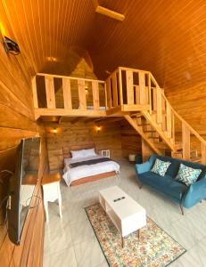 Godieng Cabin 2