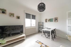 Appartements KASA LYONNAISE - Proche Lyon, gare, Tout equipe : photos des chambres