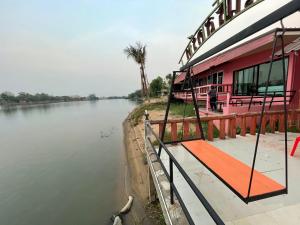 Techno Riverview Resort