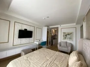 The Yudhistira Tower by Asoka - 科贾扬