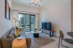 Luxury Burj Royale in the heart of Downtown