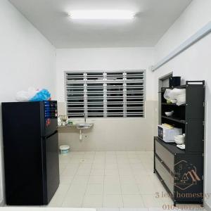 Jalan Sena Indahpura Landed House