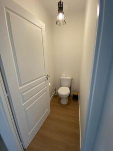 Appartements Appartement centre-ville * RDC * clim * WIFI * Haut de gamme * : photos des chambres
