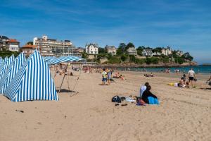 Maisons de vacances Instants de convivialite et de detente a Dinard : photos des chambres