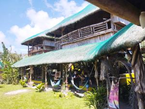 Dupas Luce Love Lodges