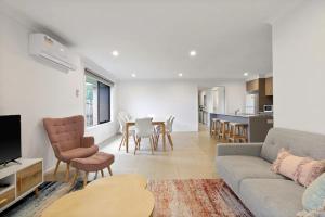 Island Life by Ready Set Stay - BYO LINEN & TOWELS - 4hvězdičkové hotely ve městě Cowes