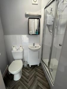 Double Room room in The Kelvin Hotel