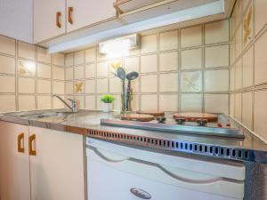 Appartements Apartment Le Jardin de Matisse by Interhome : photos des chambres