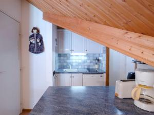 Apartment Les Combettes D et E by Interhome