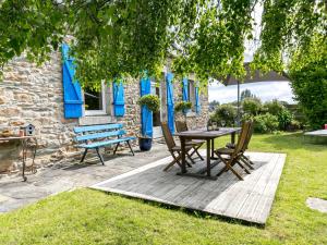 Maisons de vacances Holiday Home Bleue - LOQ206 by Interhome : photos des chambres