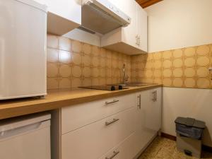 Appartements Apartment Le Soleil Camarguais - SMM151 by Interhome : photos des chambres