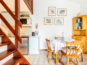 Maisons de vacances Holiday Home Hameau de Talaris-3 by Interhome : photos des chambres