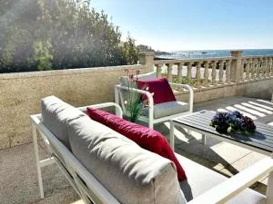 Holibai, Vila Natercia, Horizontes de Galicia, Casa de Piedra y Mar, Baiona - A Ermida