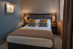 The Old Borough Hotel - Wetherspoon