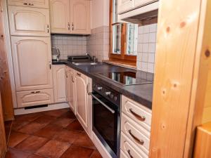 Three-Bedroom Chalet room in Alpin-Hütten auf der Turracherhöhe