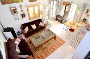 Casa con piscina en bonito entorno Mia