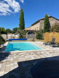 Maisons de vacances Petite villa avec piscine chauffee : photos des chambres