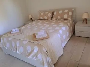 Fiumicino Airport Sunflower Room - Le Cerquete