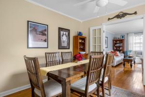 Neighborhood Retreat, Large Yard, Fire Pit