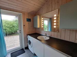 Holiday Home Rikus - 300m from the sea in SE Jutland by Interhome