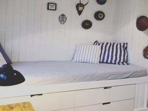 Holiday Home Vivan - 300m from the sea in NE Jutland by Interhome