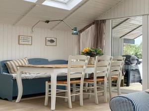 Holiday Home Vivan - 300m from the sea in NE Jutland by Interhome