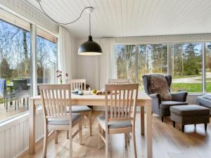 Holiday Home Dome - 12km from the sea by Interhome