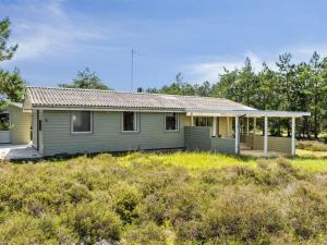 Holiday Home Alwine - 250m from the sea by Interhome - 3hvězdičkové hotely ve městě Læsø