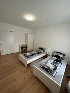 Übernachtung by Tag