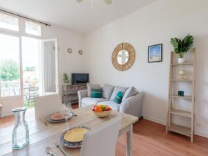 Apartment Villa Thaïs by Interhome