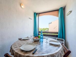 Apartment Front de Mer-24 by Interhome