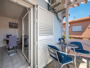 Apartment Fruk-3 by Interhome 