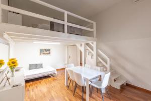 Ubaldini House, Bologna By Short Holidays