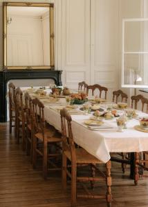 B&B / Chambres d'hotes Petit Chateau Vercourt : photos des chambres