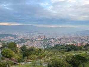 Apartamento en laureles estadio Medellín bal mak