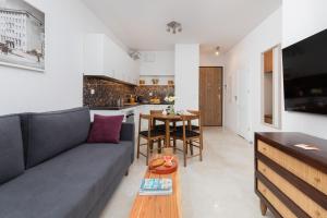 Plac Unii Apartment Gdynia City Centre by Renters