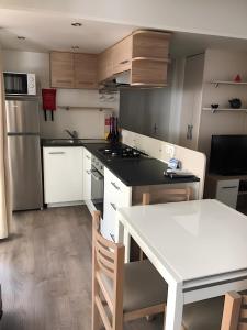 Appartements Mobil Home 3 ch 8 pers - B20 : photos des chambres