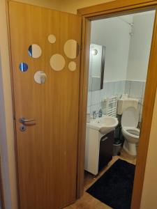 Oscars Central Apartment