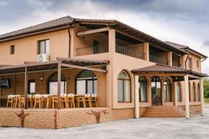 PENSIUNE-RESTAURANT Palace