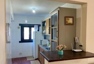 Residencial Ide Martins a 30 metros da Praia de Bombinhas e próximo a Praia da Lagoinha