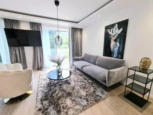 Luxus Ferienwohnung "Mila" mit Moselblick und Garage für Motor- und Fahrräder - Merl