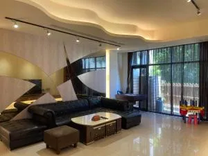 童玩年代民宿 - Hsia-ssu-ts'un