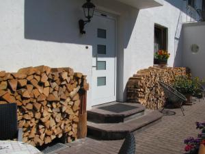 #7 Ferienhaus mit Schlossblick Trunkelsberg für max 6 Personen,Küche komplett eingerichtet, 2 Bäder 3 Schlafzimmer Top-Ausstattung