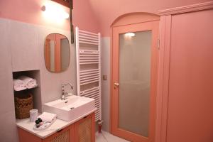 PhiloXenia Traditional Apartments