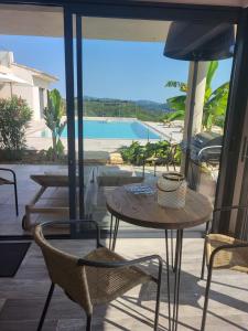 Sejours chez l'habitant Aux jolies pierres : photos des chambres