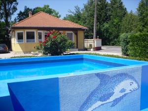 3 csillagos hotel Tulipan Bungalow Camping Resort Gyenesdiás Magyarország