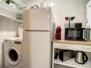 Sea & Mountain by Atlantic Holiday