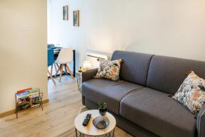 Appart. T 1 Bis, centre ville, entièrement rénové