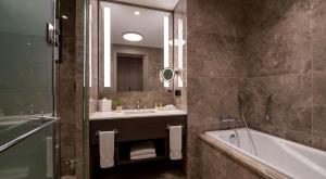 King Room room in Hilton Mall of Istanbul